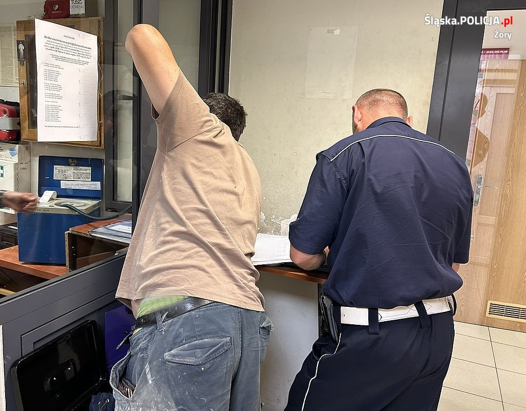 W ciągu dwóch godzin w ręce policjantów wpadło czterech kierujących "na podwójnym gazie"