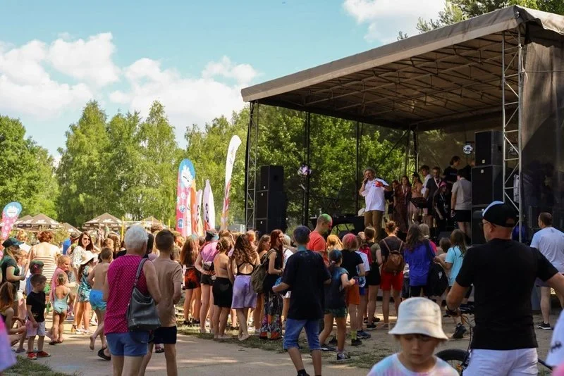 Tłumy mieszkańców bawiły się podczas Festiwalu Górnej Odry i Żorskiej Wiosny Młodości! / fot. ARP SA (UM Żory) 24