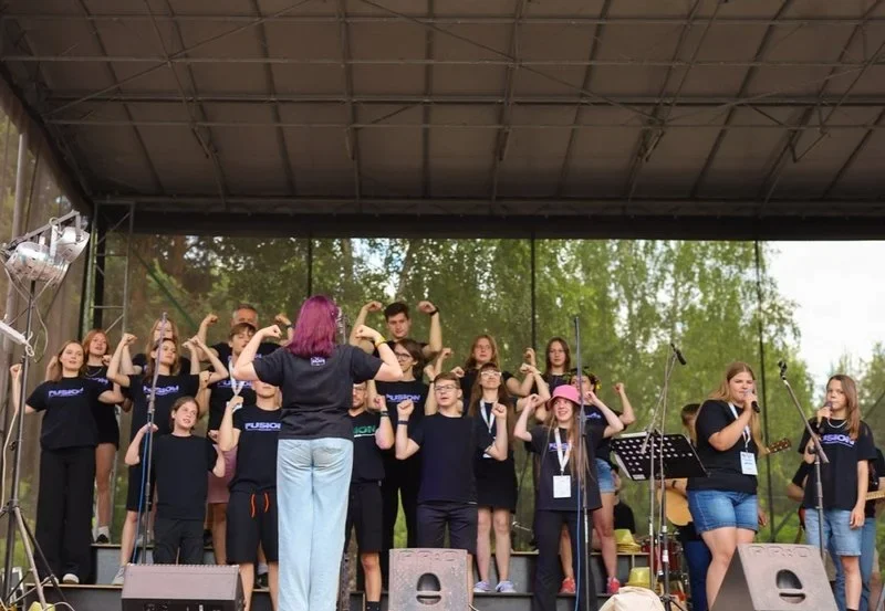 Tłumy mieszkańców bawiły się podczas Festiwalu Górnej Odry i Żorskiej Wiosny Młodości! / fot. ARP SA (UM Żory) 38