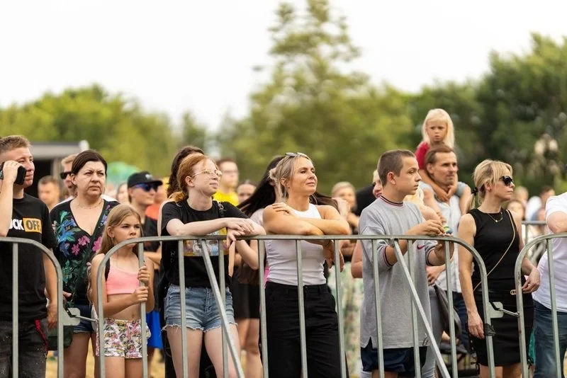 Tłumy mieszkańców bawiły się podczas Festiwalu Górnej Odry i Żorskiej Wiosny Młodości! / fot. ARP SA (UM Żory) 68