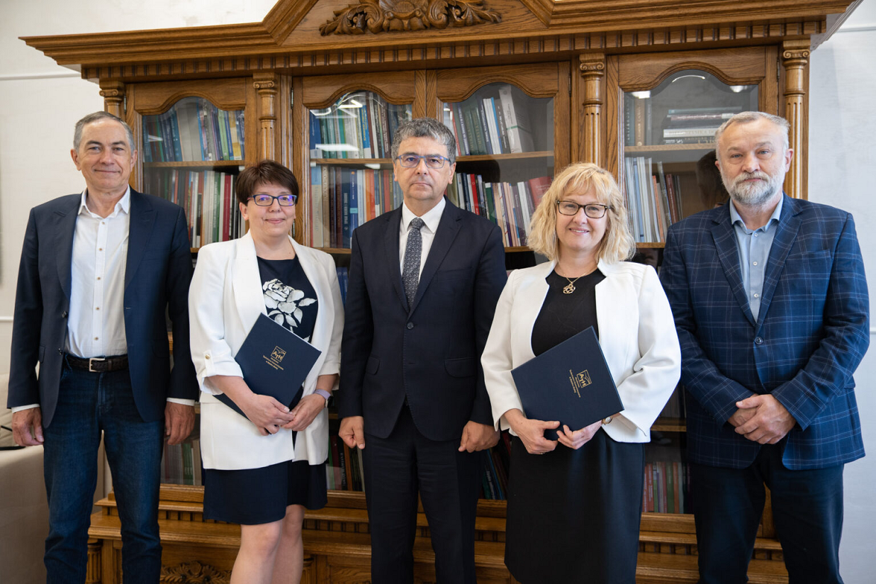 Miejski Ogród Botaniczny podpisał porozumienie z Akademią Techniczno-Humanistyczną