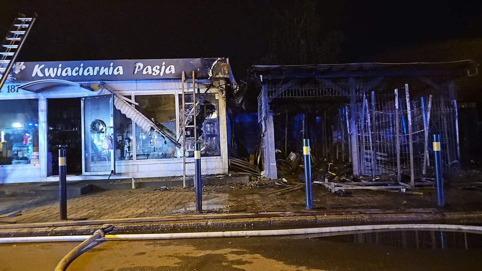 Spłonęła kwiaciarnia w Zabrzu. Straty oszacowano na 100 tys. zł!