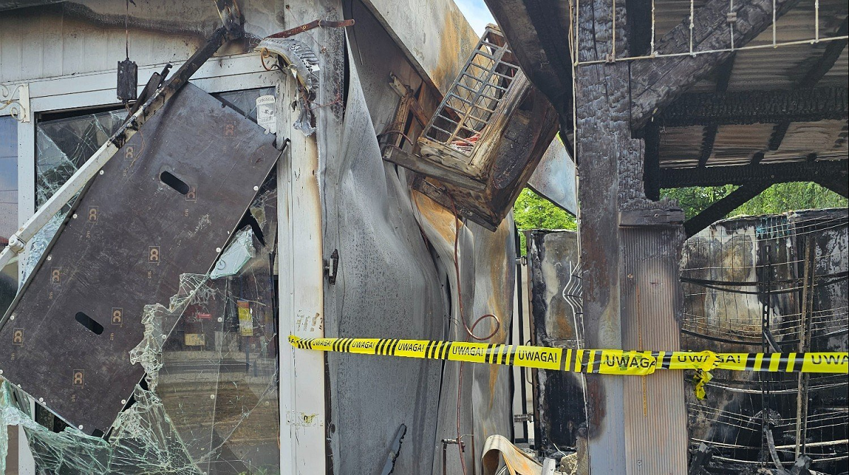 Spłonęła kwiaciarnia w Zabrzu. Straty oszacowano na 100 tys. zł!