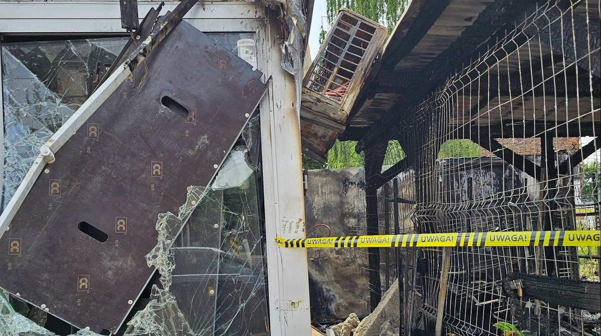 Spłonęła kwiaciarnia w Zabrzu. Straty oszacowano na 100 tys. zł!