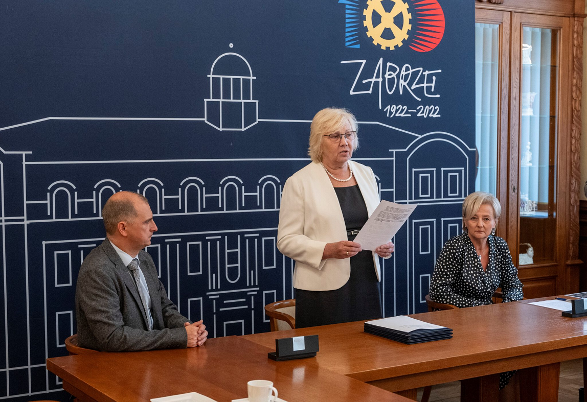 Podpisanie umowy na prace projektowe nowej drogi ul. Nowo-Hagera