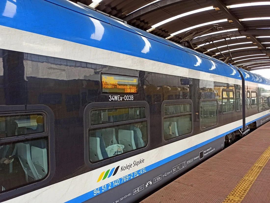 Koleje Śląskie łączą Polskę z Czechami. Wraz z nowym rozkładem jazdy ruszyły kursy między Katowicami a Bohuminem