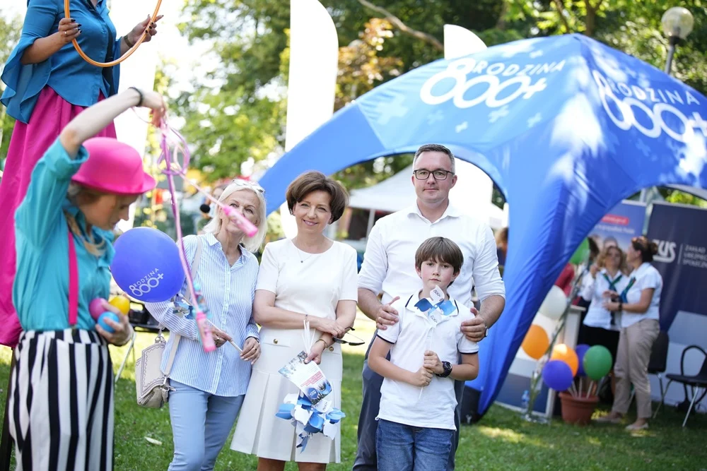 Piknik 800+ w Rudzie Śląskiej za nami! Bielszowice odwiedziła minister Marlena Maląg