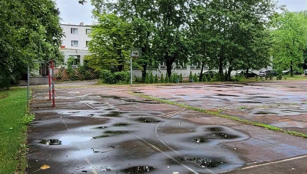 400 tys. zł na modernizację dwóch wielofunkcyjnych boisk przyszkolnych w dzielnicy Ruda