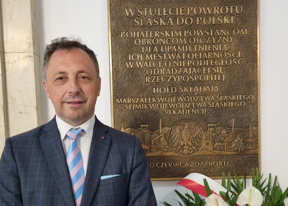 Klub PiS w województwie śląskim coraz słabszy. Z klubu wyrzucono Jarosława Szczęsnego
