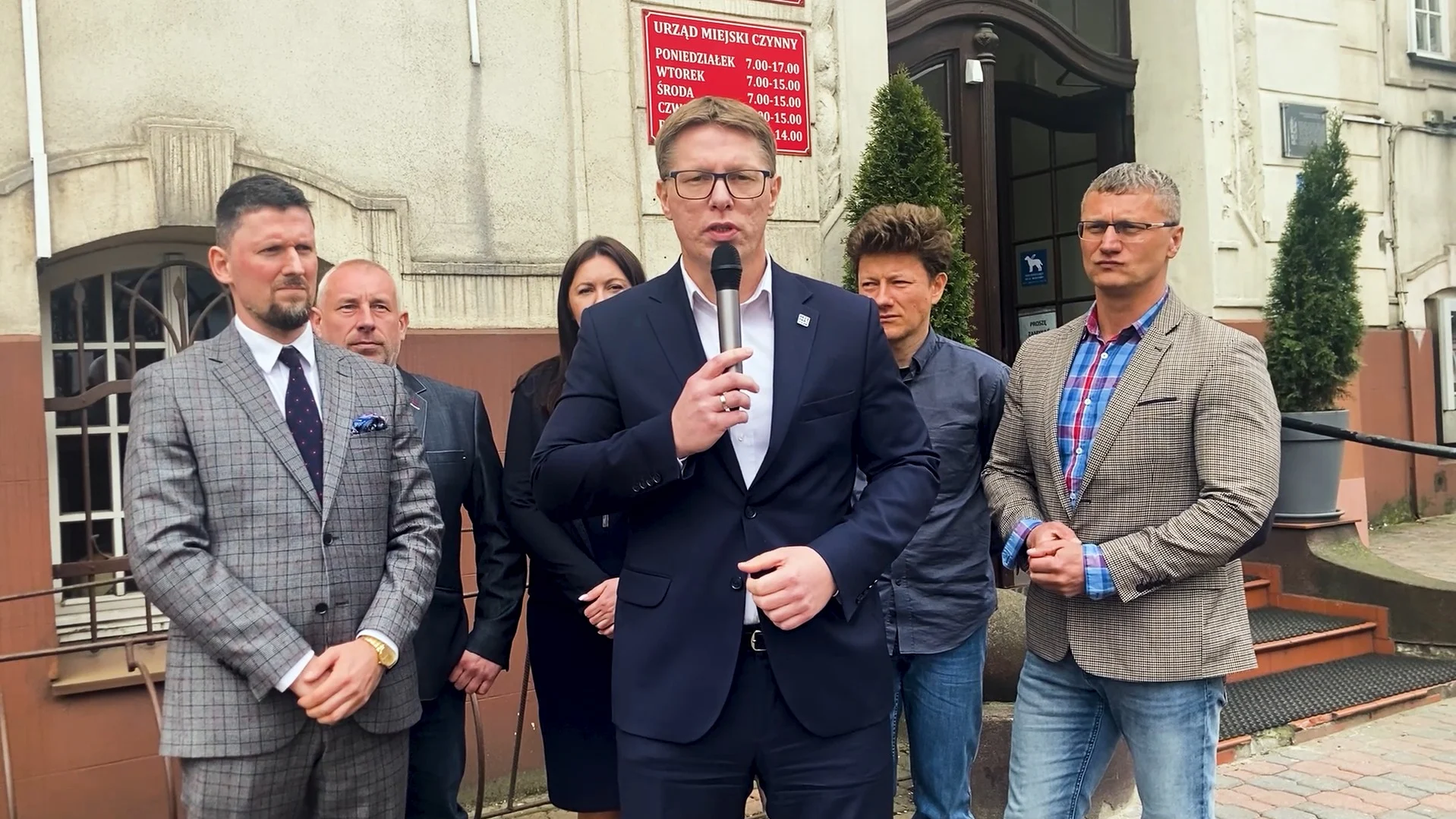 Bezpartyjni Samorządowcy tracą liderów w województwie śląskim. Z ruchem pożegnali się prezydenci Świętochłowic i Mysłowic
