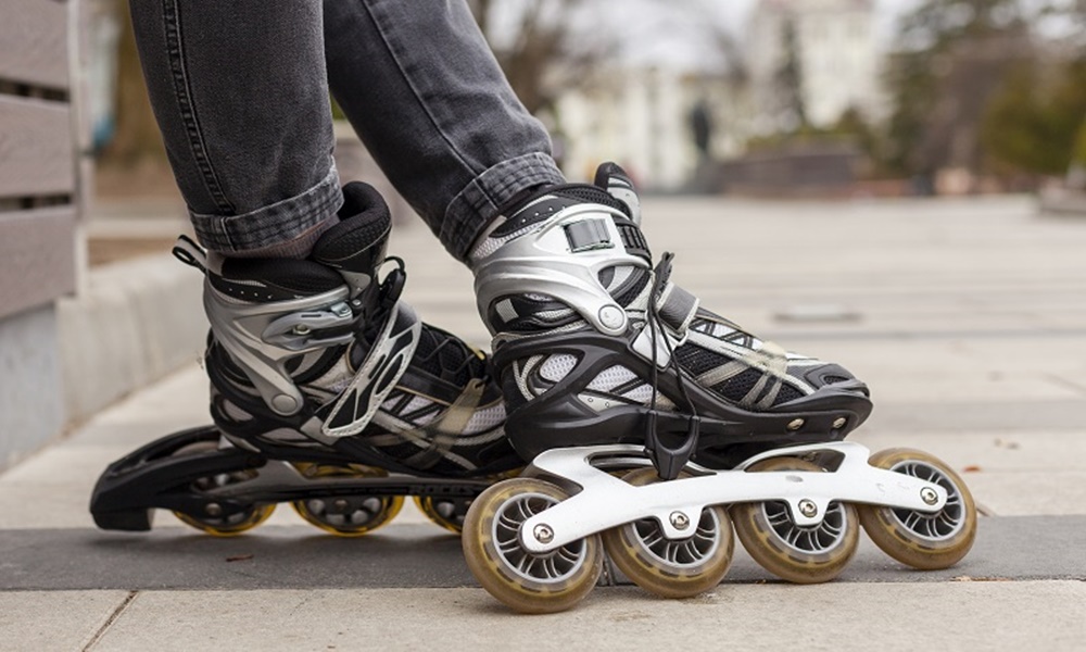 Letnia szkółka jazdy na rolkach z Miejskim Ośrodkiem Kultury i Sportu w Pyskowicach