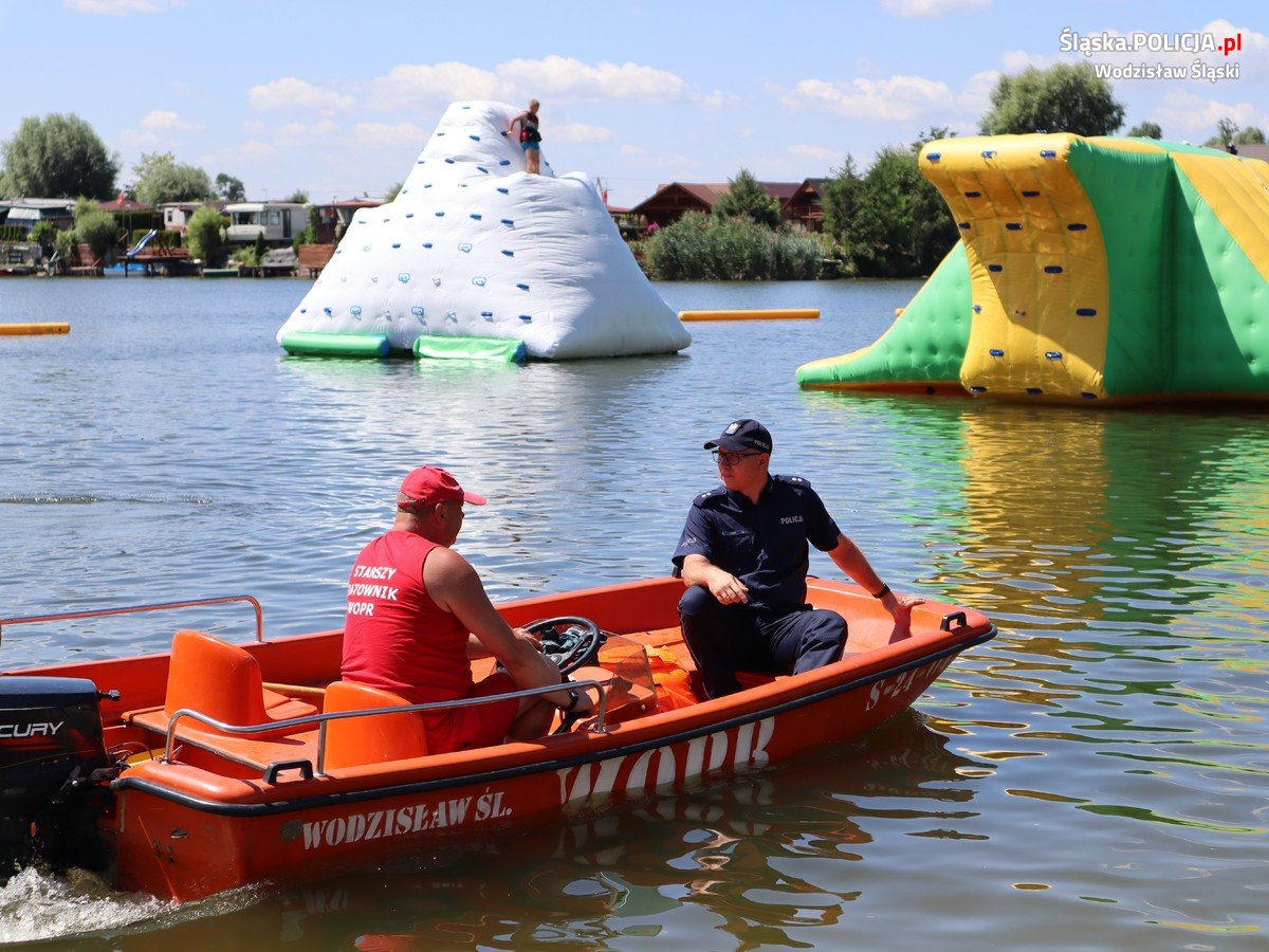 Wspólna akcja wodzisławskiej policji, PSP i WOPR