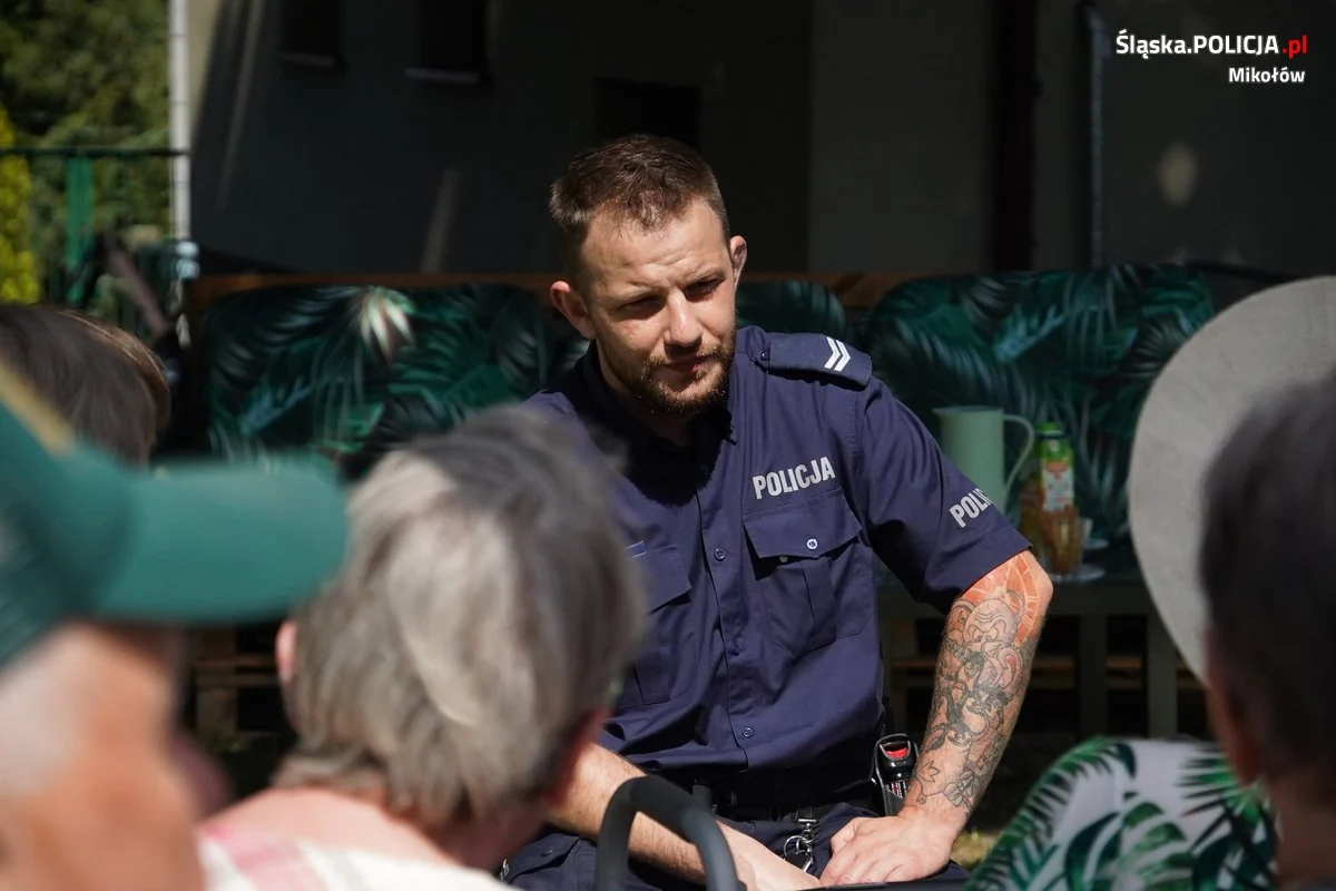 Bezpieczne wakacje dla łaziskich seniorów