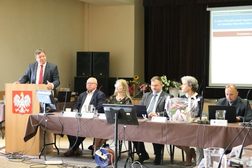 Prezydent Sława Umińska-Duraj z absolutorium za 2022 rok