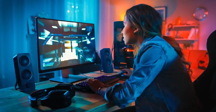 Gry komputerowe są lepsze niż oglądanie filmów - dowiodły tego najnowsze badania