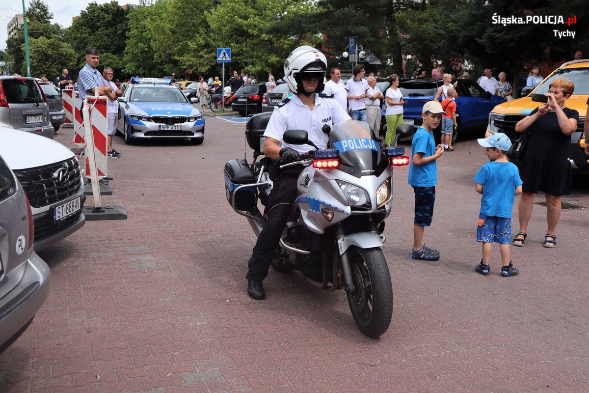 Największe na śląsku święcenie pojazdów pod okiem mundurowych