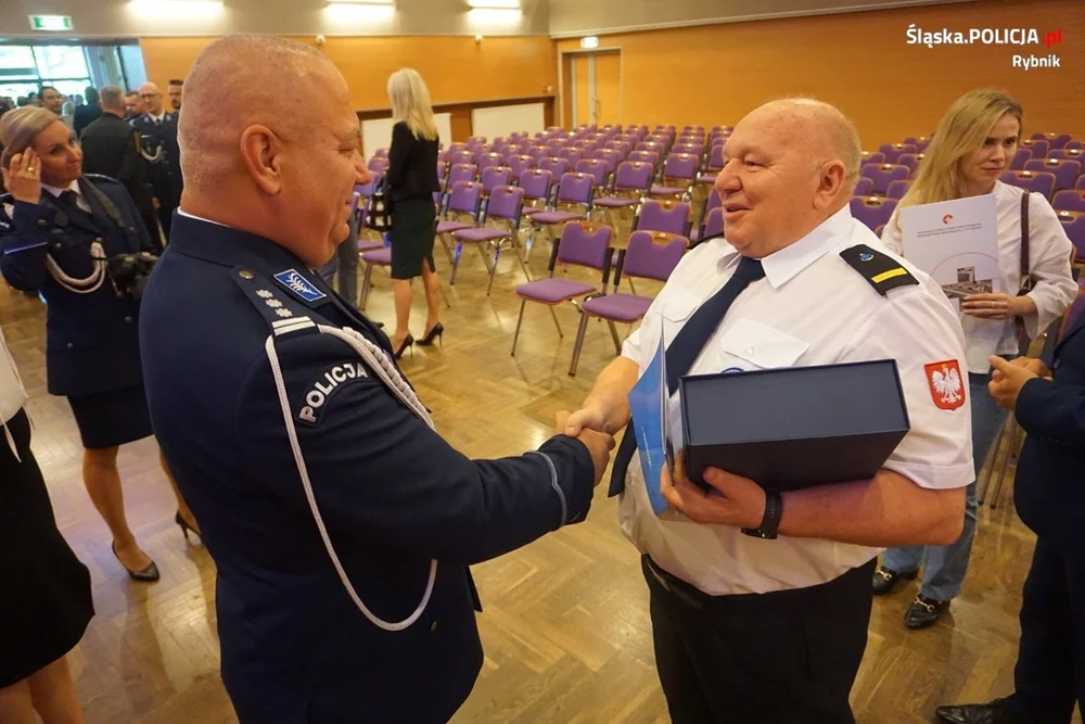 Święto Policji w rybnickim garnizonie. Mianowano funkcjonariuszy na wyższe stanowiska