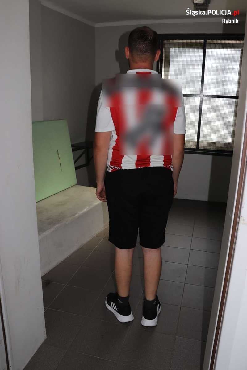 Policyjne zabezpieczenie meczu żużlowego w Rybniku. Zatrzymano dwóch mężczyzn!