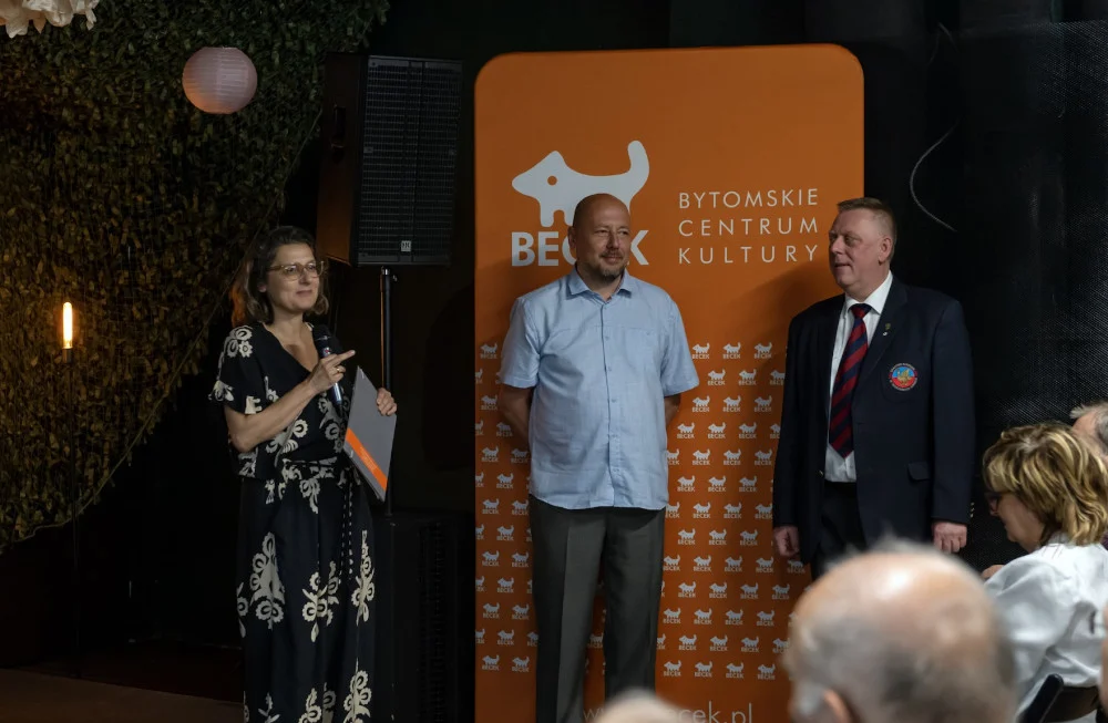 O historii budynku Beceku słów kilka. Dawna siedziba Bractwa Strzeleckiego z monografią