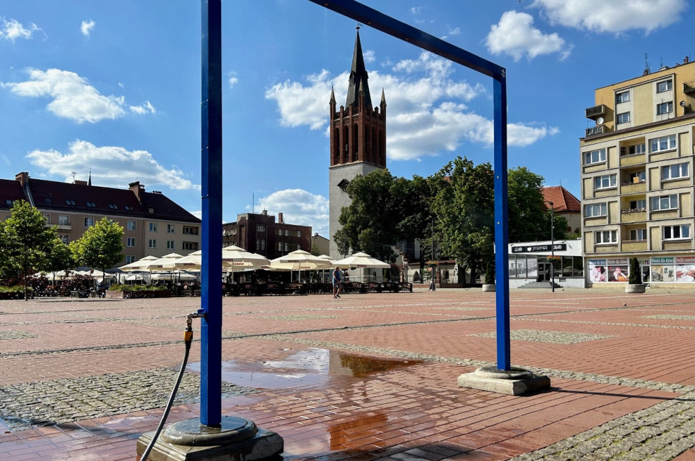 Bytom: Na ochłodę kurtyny wodne