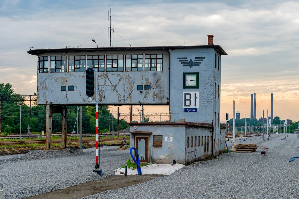 PKP PLK rozstrzygnęło przetarg na wykonanie projektu remontu nastawni kolejowej w Bytomiu
