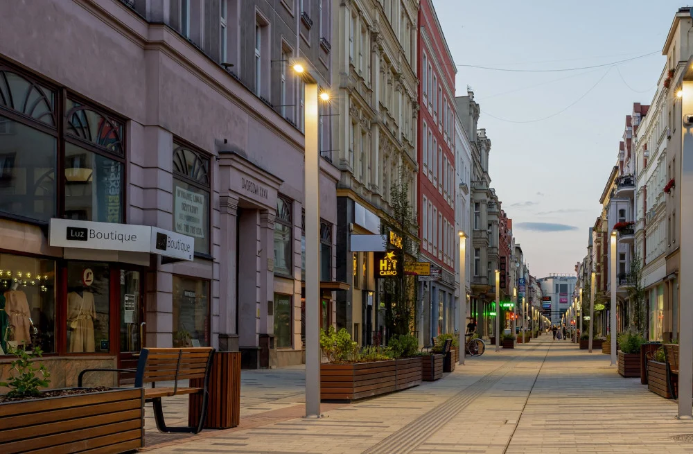 Przebudowa ul. Dworcowej na finiszu - MZDiM wskazał wykonawcy ostatnie prace do realizacji