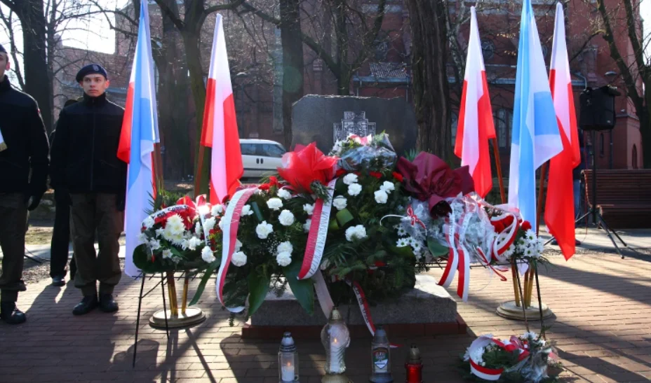 Sosnowiec: Uroczystości z okazji 79.rocznicy wybuchu Powstania Warszawskiego