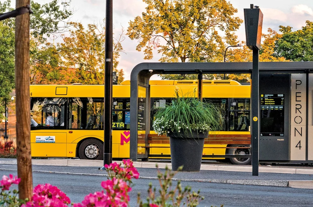 ZTM wprowadził zmianę rozkładów jazdy linii 45, 69, 594, 655 i M12