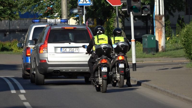 Patrole rowerowe i motorowerowe monitorują Katowice