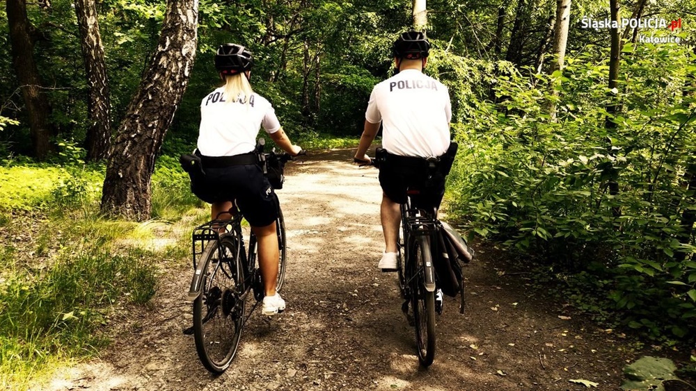 Sezon na patrole rowerowe trwa. Gdzie możemy spotkać katowickich policjantów?