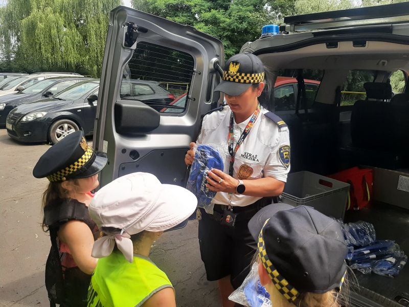 "Bezpieczna Woda" z katowicką Strażą Miejską. Poznaj zasady bezpiecznej kąpieli