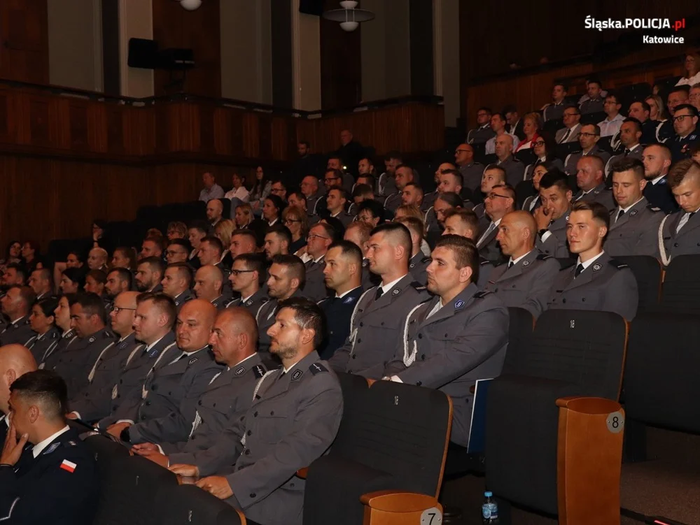 W Pałacu Młodzieży w Katowicach odbyły się obchody Święta Policji