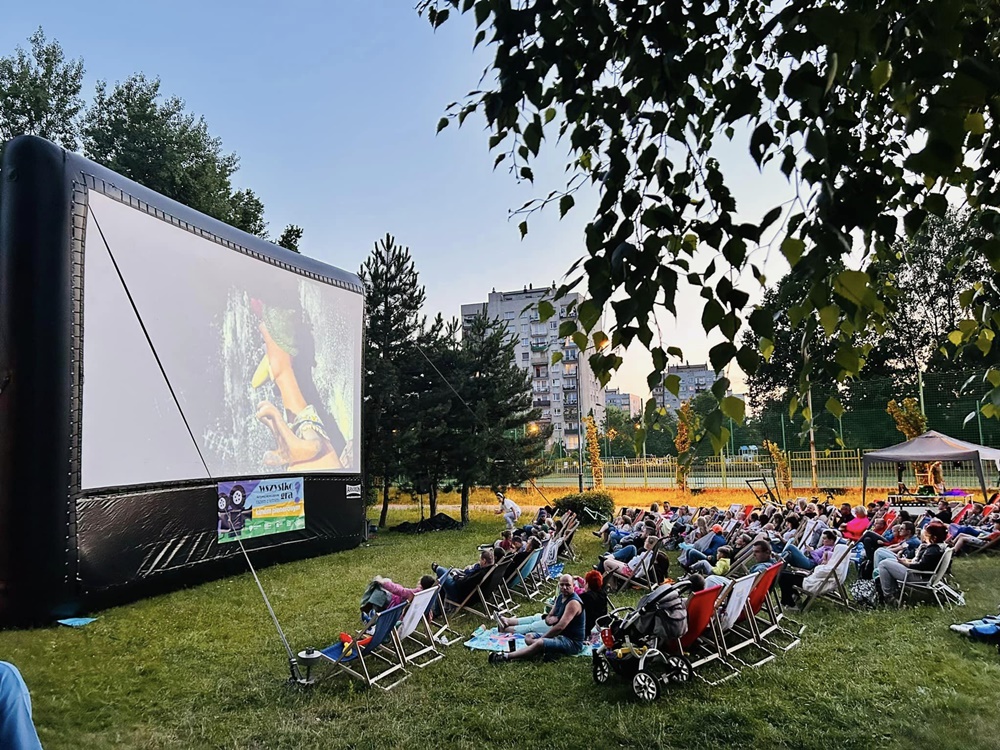 Kolejny seans w plenerze z Miejskim Domem Kultury Ligota. Zobacz zdjęcia!