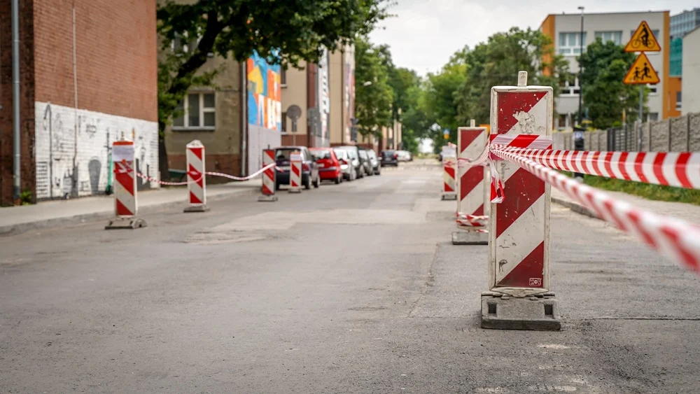 Uwaga kierowcy! Remont chodnika i nawierzchni jezdni na ul. Ordona w Katowicach