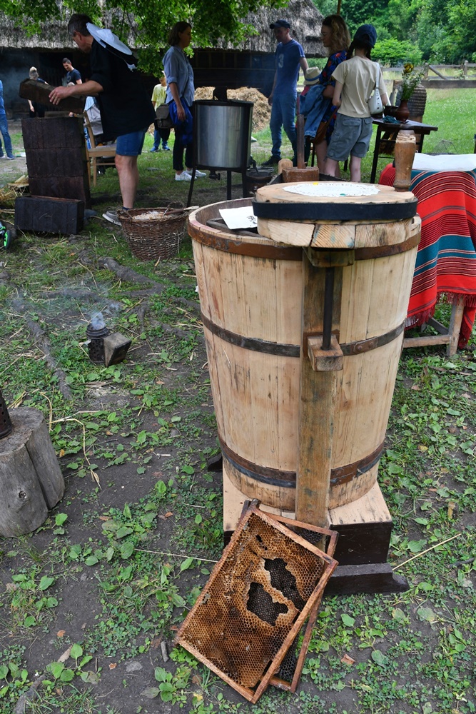 Dzień Miodu w chorzowskim skansenie 68