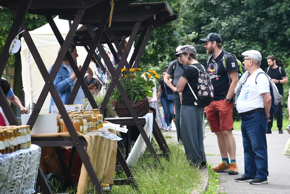 Dzień Miodu w chorzowskim skansenie 73