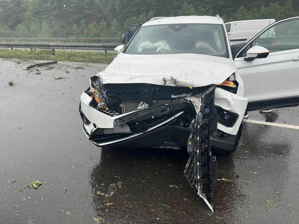 Na autostradzie A1 w Żorach doszło do groźnie wyglądającej kolizji drogowej