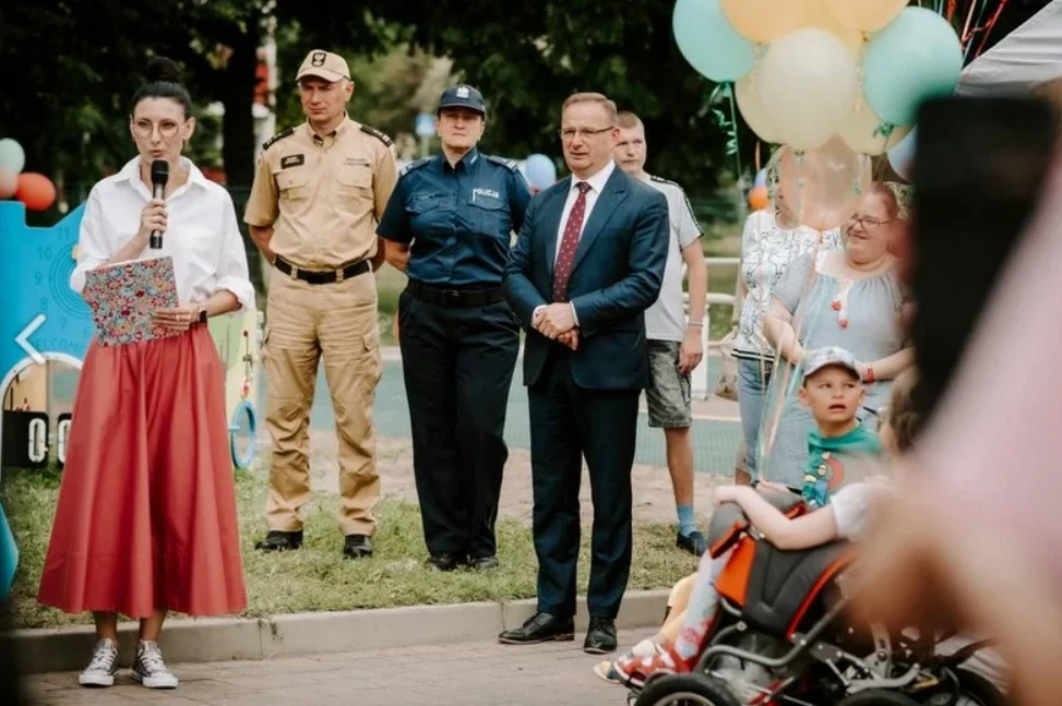 W Żorach powstał pierwszy plac zabaw dla osób z niepełnosprawnościami 3