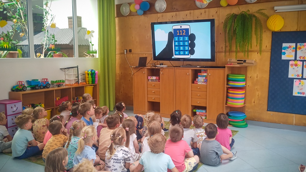 Strażnik Miejski rozmawiał z dziećmi z Przedszkola nr 18 w Chorzowie