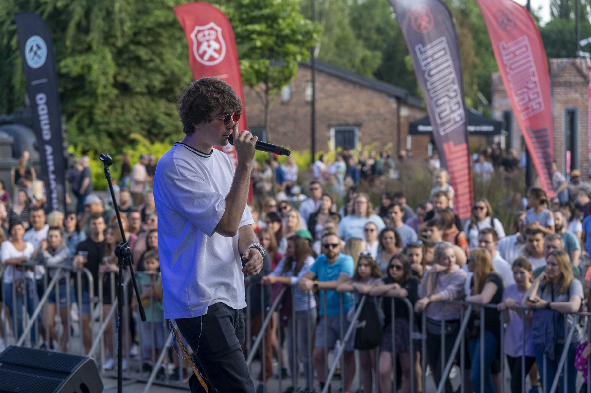 Inauguracja Carnall Festivalu. Na scenie wystąpili Igo, Miętha i orkiestra MGW!