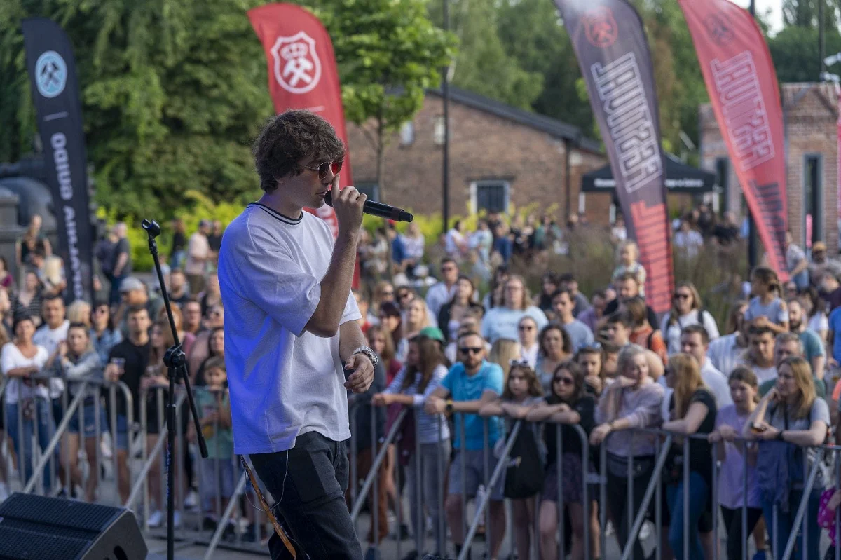 Inauguracja Carnall Festivalu. Na scenie wystąpili Igo, Miętha i orkiestra MGW!