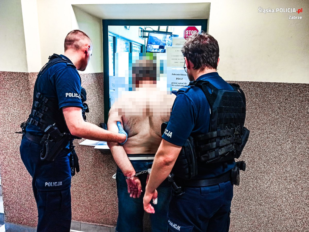 Zabrze. Agresywny 60-latek zaatakował policjantów na służbie!