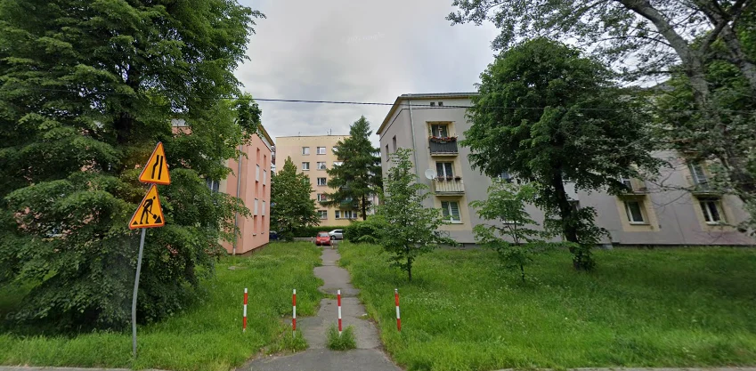 Nieprzyjemny zapach w dzielnicy Ruda. Mieszkańcy nie mogą otwierać okien