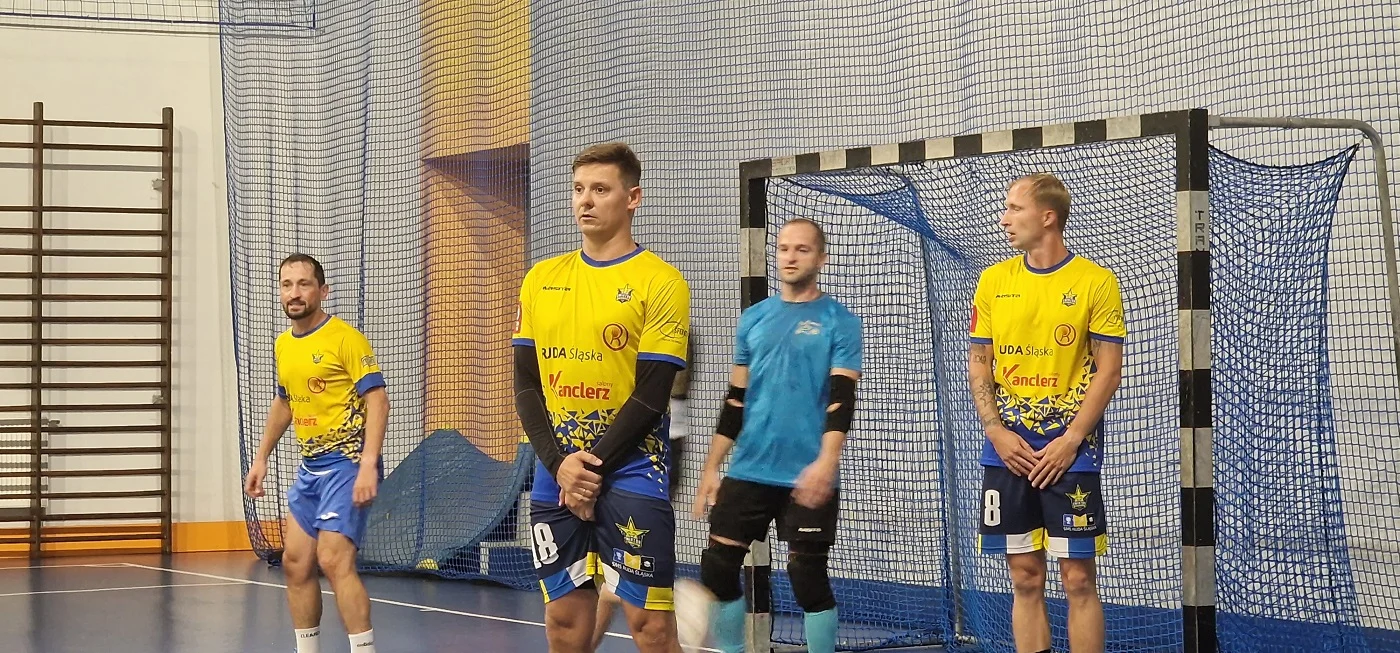 Gwiazda Ruda Śląska nadal niepokonana: Wygrana 3-1 z FC Silesia Box