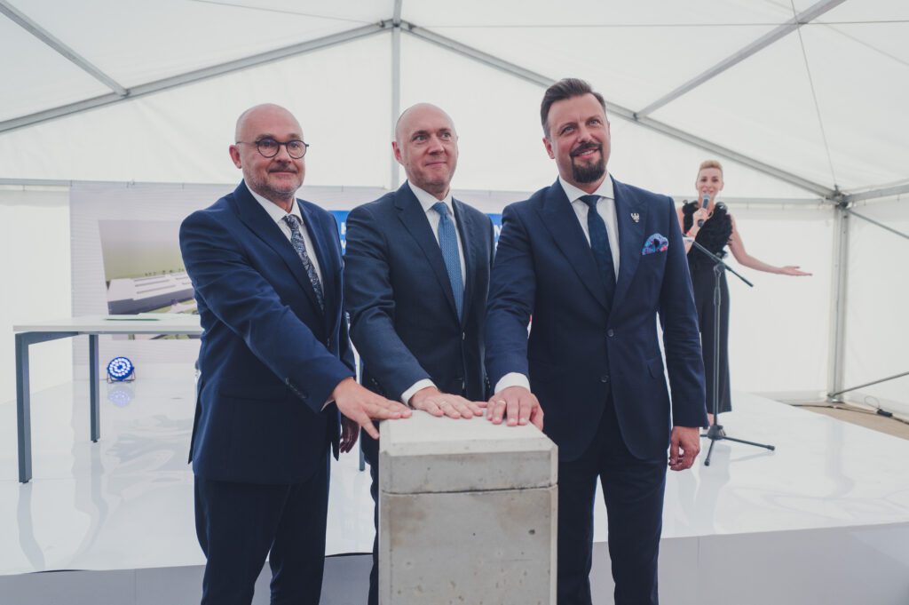 Rusza budowa nowoczesnej walcowni