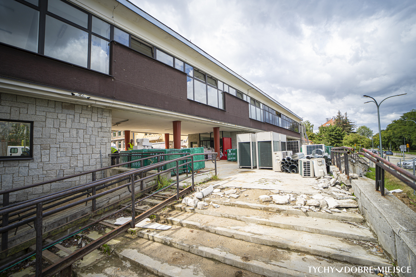 Trwa remont Teatru Małego. Zobacz zdjęcia!