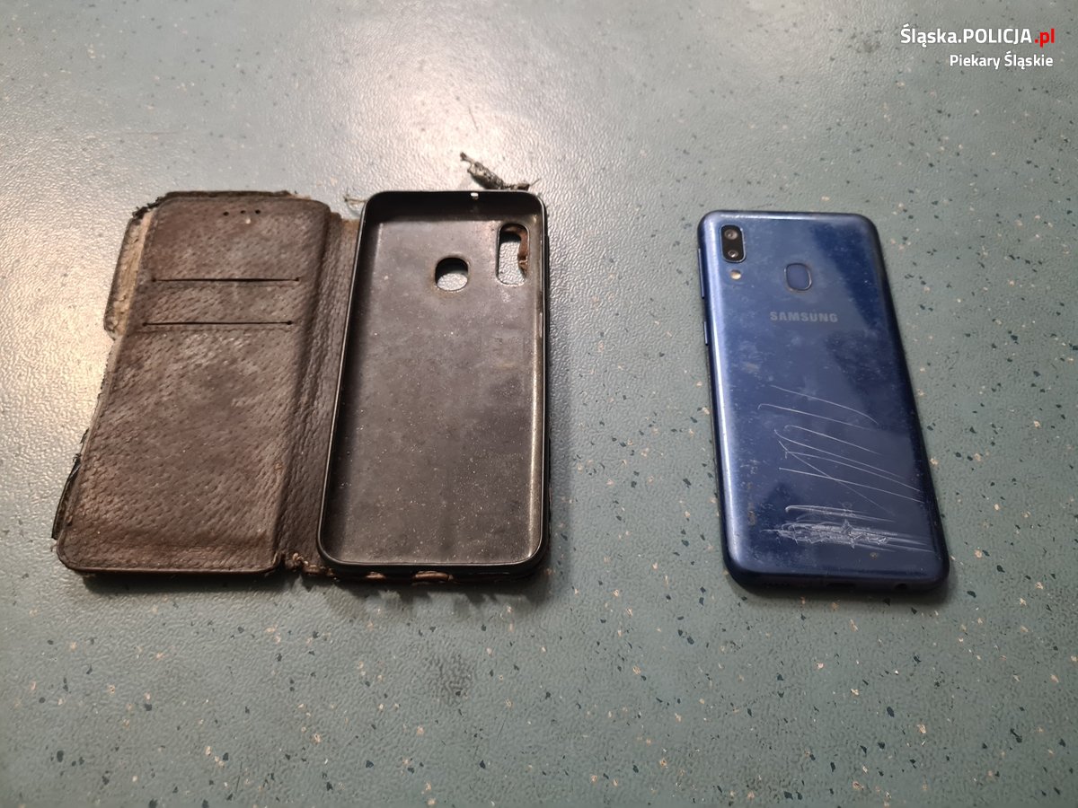 Odnaleziono telefony: poszukiwani są właściciele zgub