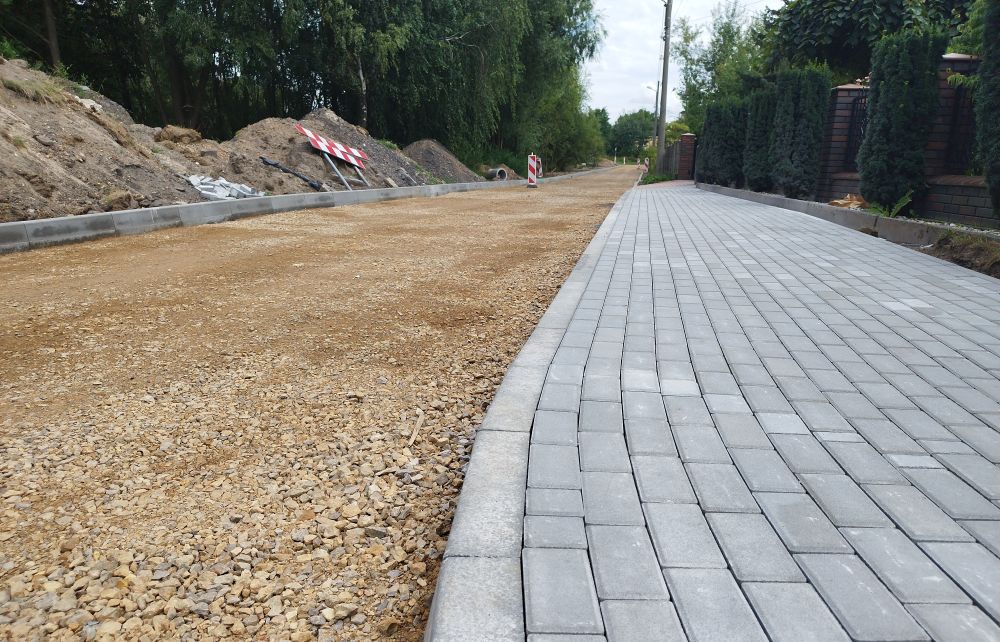 Kompleksowa przebudowa ulic w Piekarach: już prawie finał