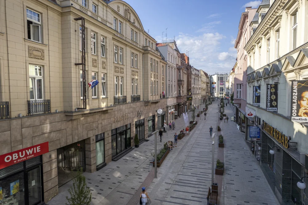 Jak stosować uchwałę reklamową? Zapoznaj się z poradnikiem