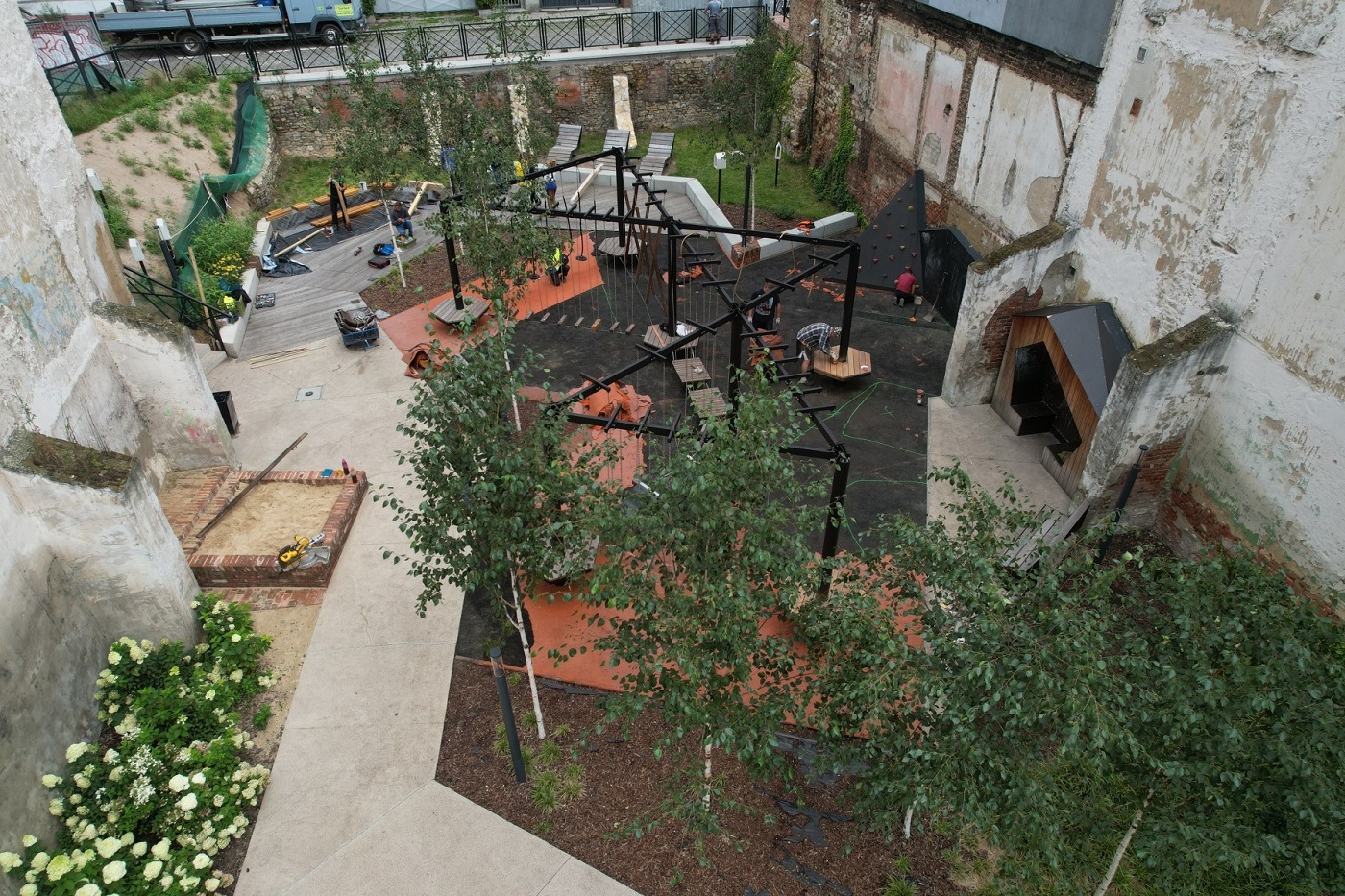 Bytom: Trwa odnowa Zielonej strefy w parku kieszonkowym